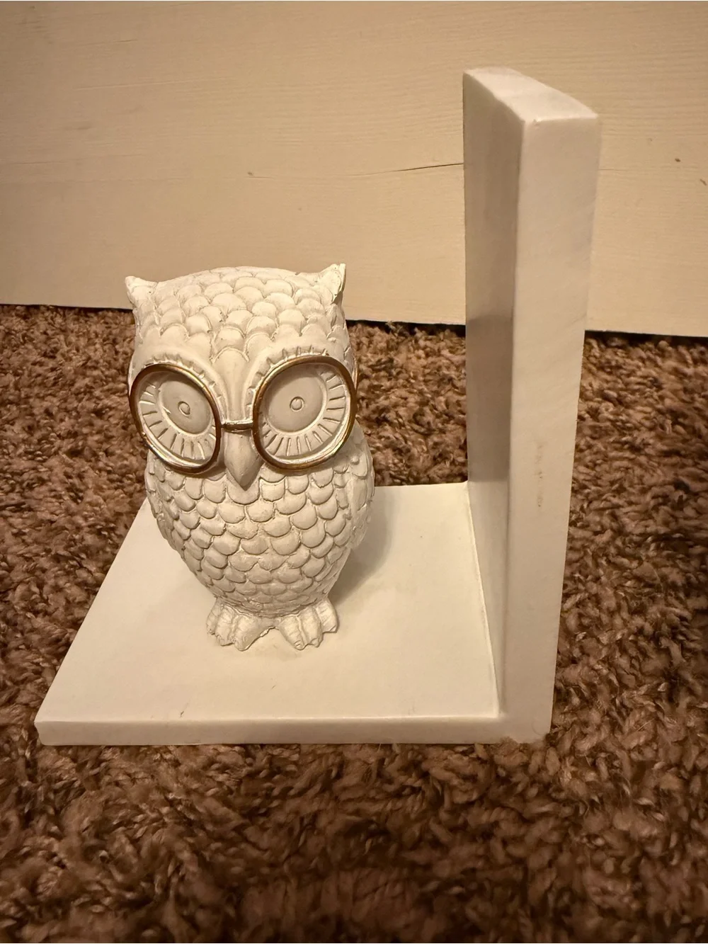 Hobby Lobby White Owl Bookends with Gold Glasses - Picture 9 of 9